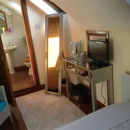 Valentia House Pensjonat *