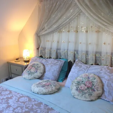 Valentia House * Arklow